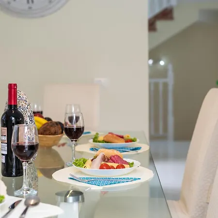 Vila Marzella - Luxury Costa Adeje (Tenerife)